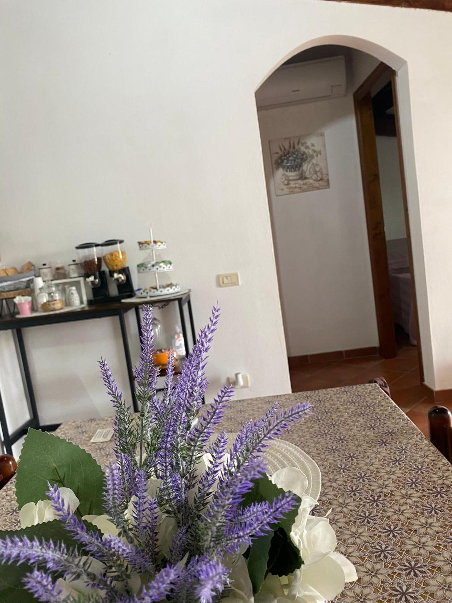 Casa Vacanza Da Lu Фояно-делла-Кьяна Экстерьер фото